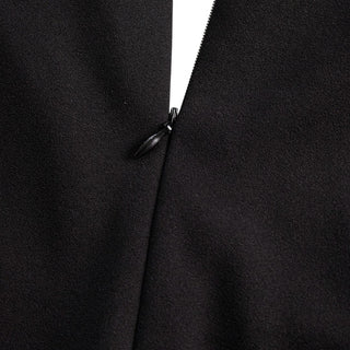 Marina | Vestido negro refinado con cinturón y cuello mandarín