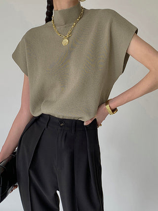 Ismara - Elegante Top met Hoge Kraag