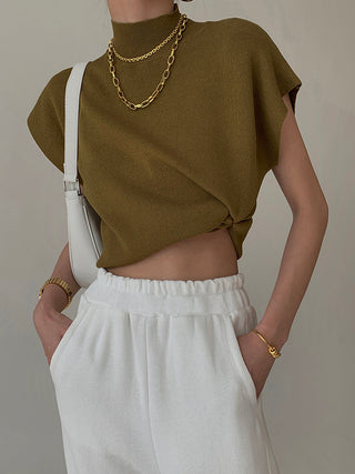 Ismara - Elegante Top met Hoge Kraag