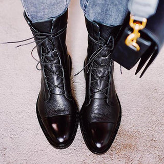 Gabriela | Botas De Cuero Sintético Negro De Alta Calidad