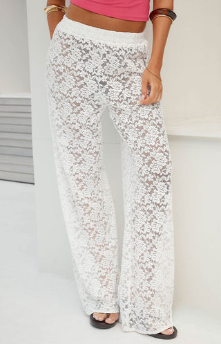 Pantalones de encaje blanco de Jev