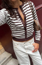 Cárdigan Lottie de rayas color chocolate con cuello redondo