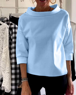 Lara - Casual Monochrome Top